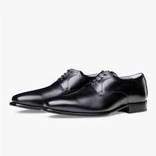 Trendy Herenschoenen: Stijlvolle Footwear voor Mannen met Klasse