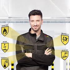 Veilig en Comfortabel: De Rol van Kwalitatieve Werkkleding op de Werkvloer